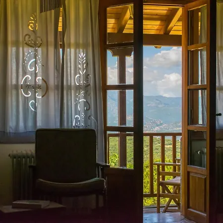 Arcadianis Lakeview Villa At Psari Arkadias Psarion Exterior photo
