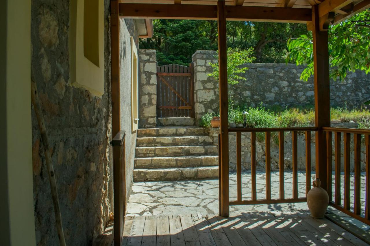 Arcadianis Lakeview At Psari Arkadias Villa *